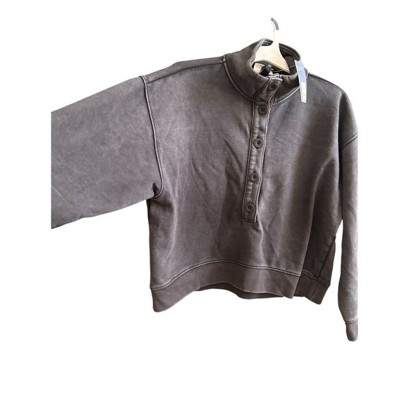 NEW with tags Women's L Button-Front Pullover Sweatshirt - Universal Thread - Picture 4 of 5